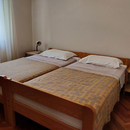 אומאג Apartments Vili מראה חיצוני תמונה
