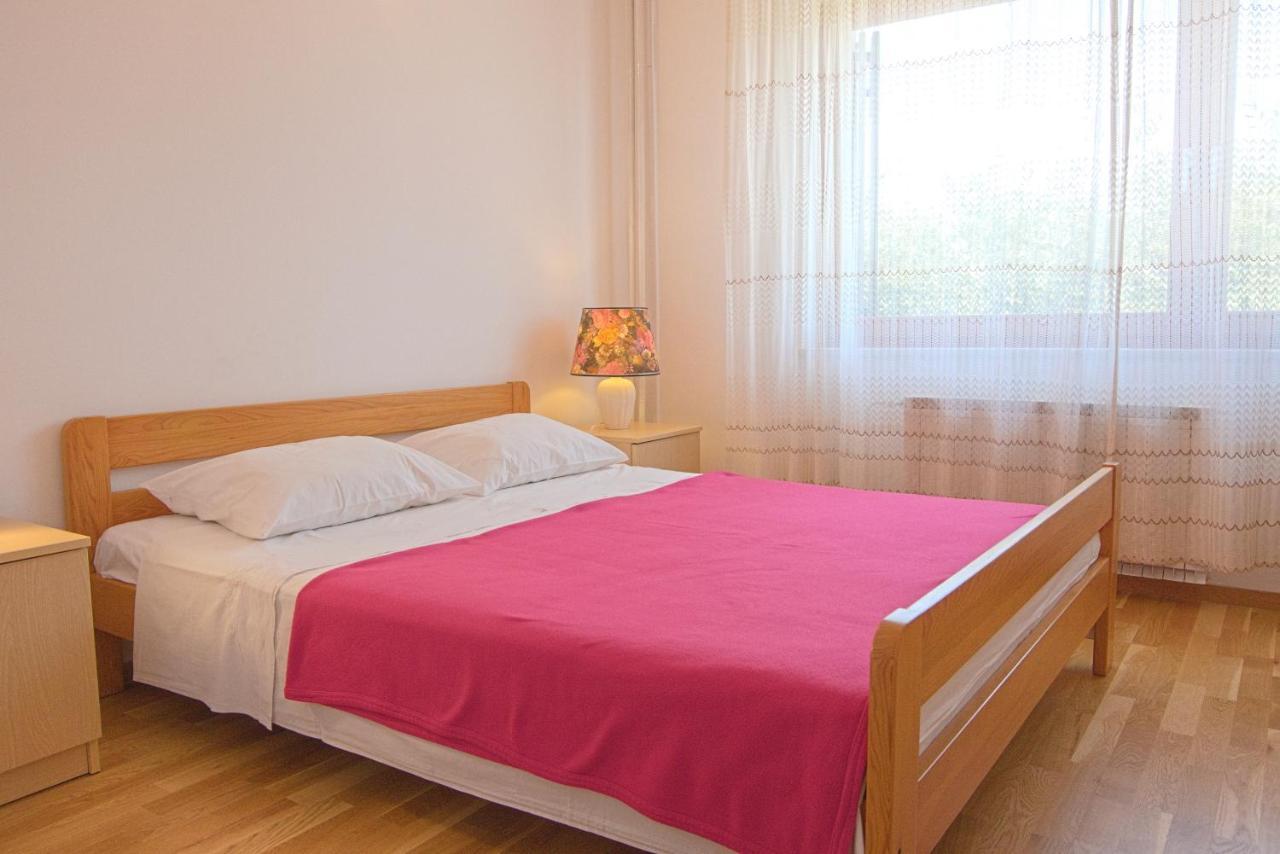 אומאג Apartments Vili מראה חיצוני תמונה
